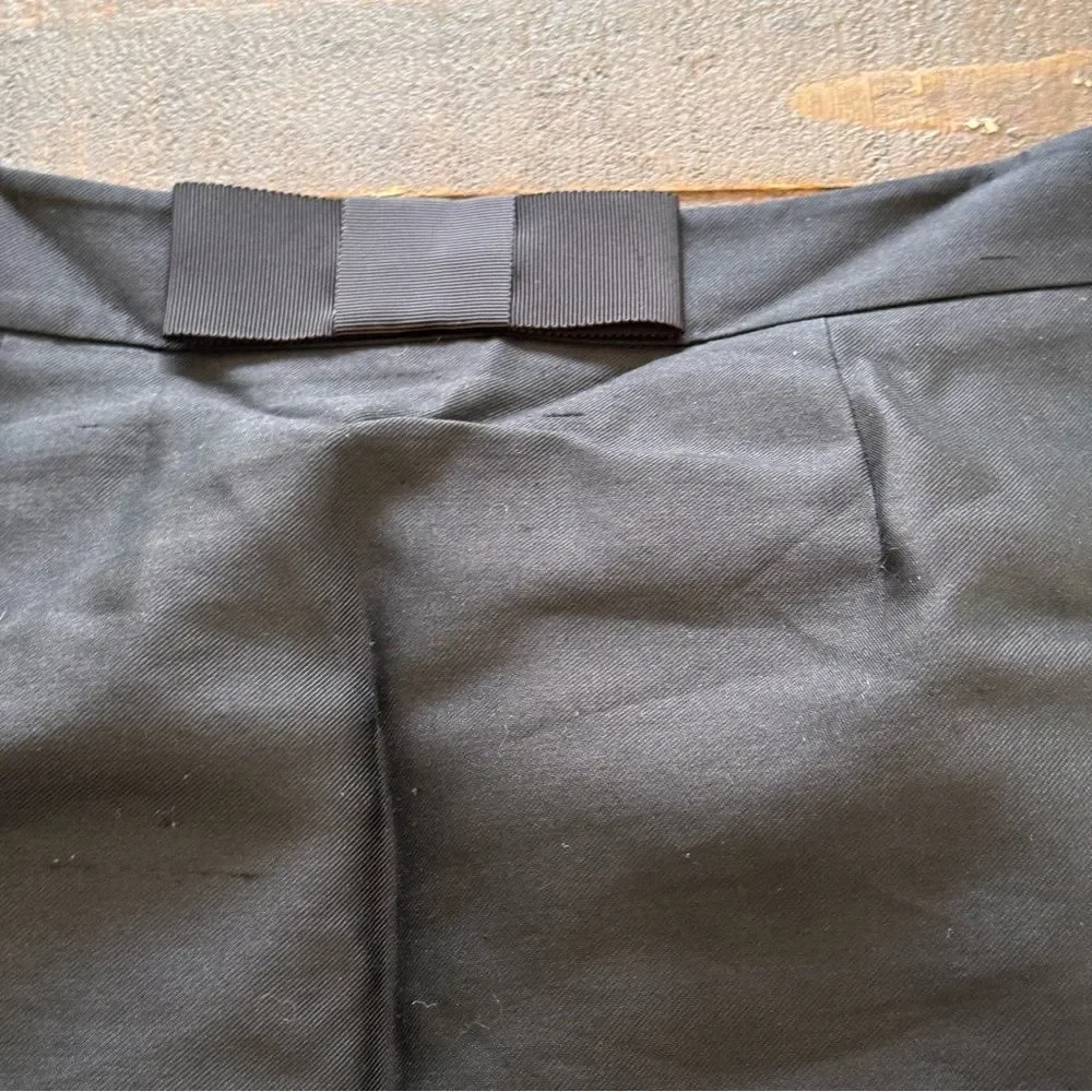 Theory‎ Skirt Size 2